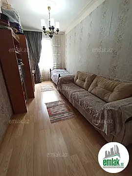 Satılır 3 otaqlı köhnə tikili 70 m²