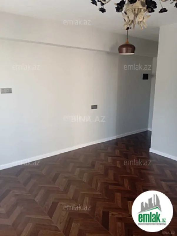 Satılır 2 otaqlı köhnə tikili 50 m²