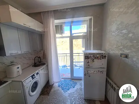 Satılır 2 otaqlı yeni tikili 50 m²