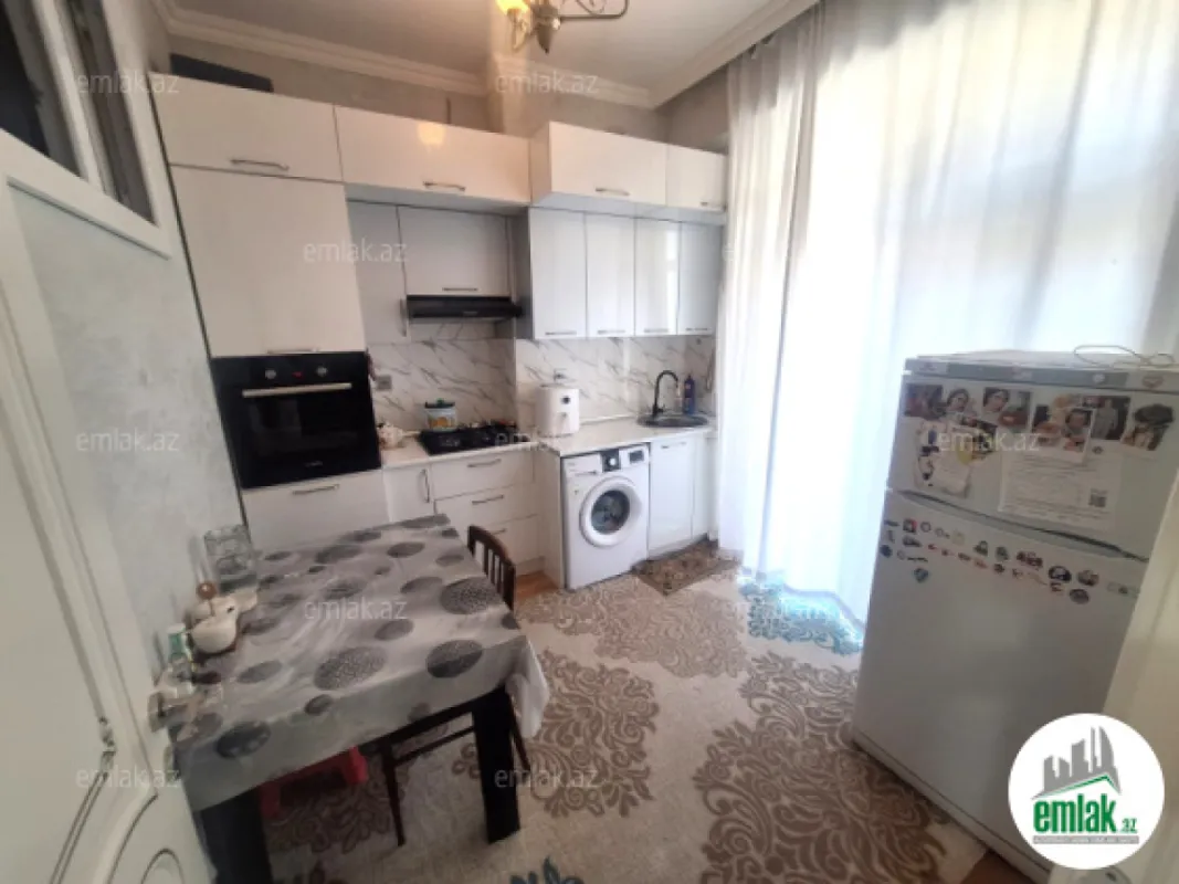 Satılır 2 otaqlı yeni tikili 50 m²