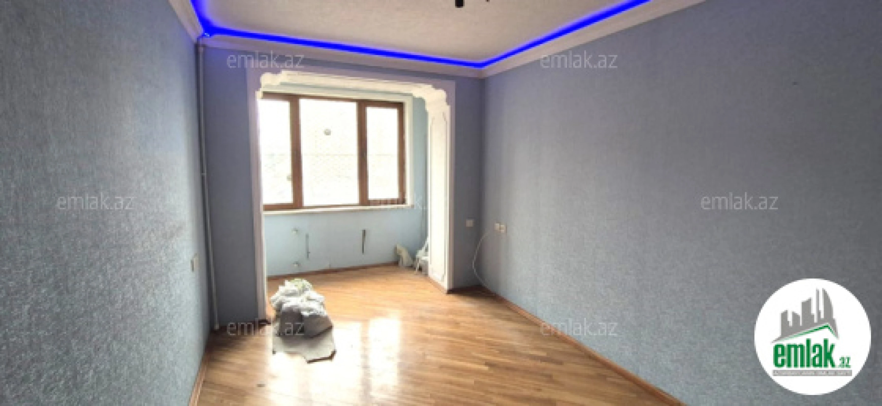 Satılır 3 otaqlı köhnə tikili 80 m²