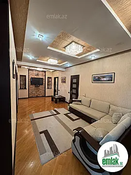 Satılır 4 otaqlı yeni tikili 215 m²