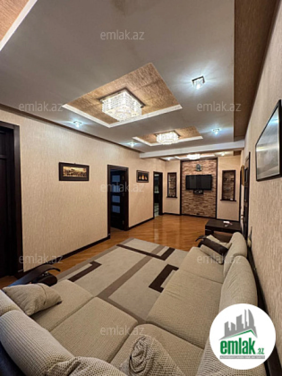 Satılır 4 otaqlı yeni tikili 215 m²