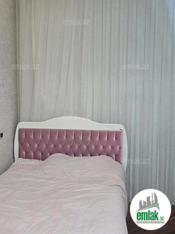 Satılır 4 otaqlı yeni tikili 195 m²