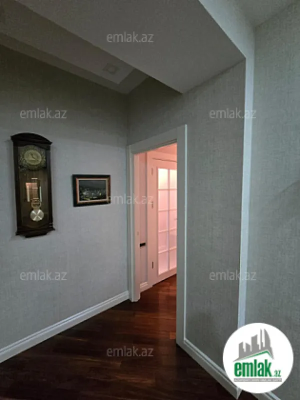 Satılır 4 otaqlı yeni tikili 195 m²