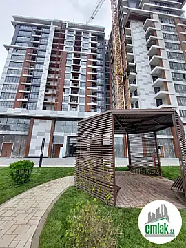 Satılır 3 otaqlı yeni tikili 100 m²