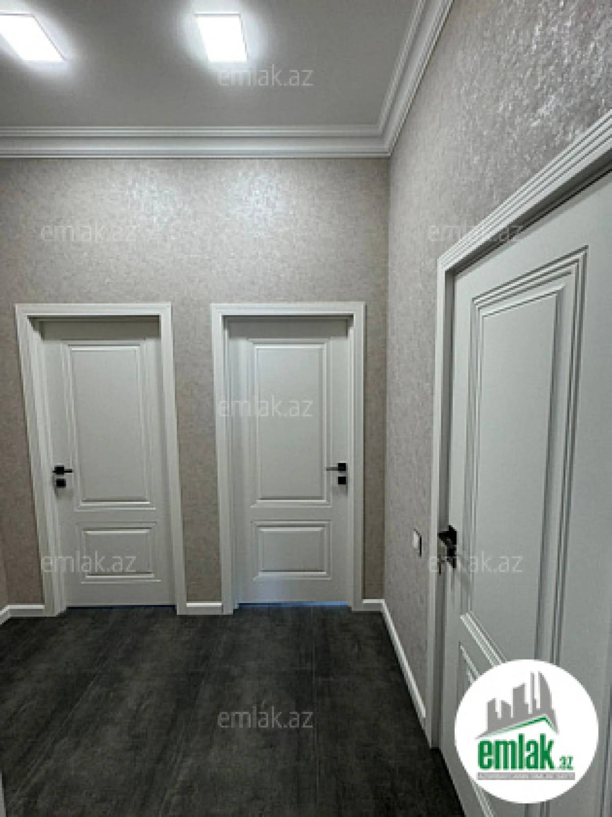 Satılır 2 otaqlı yeni tikili 60 m²