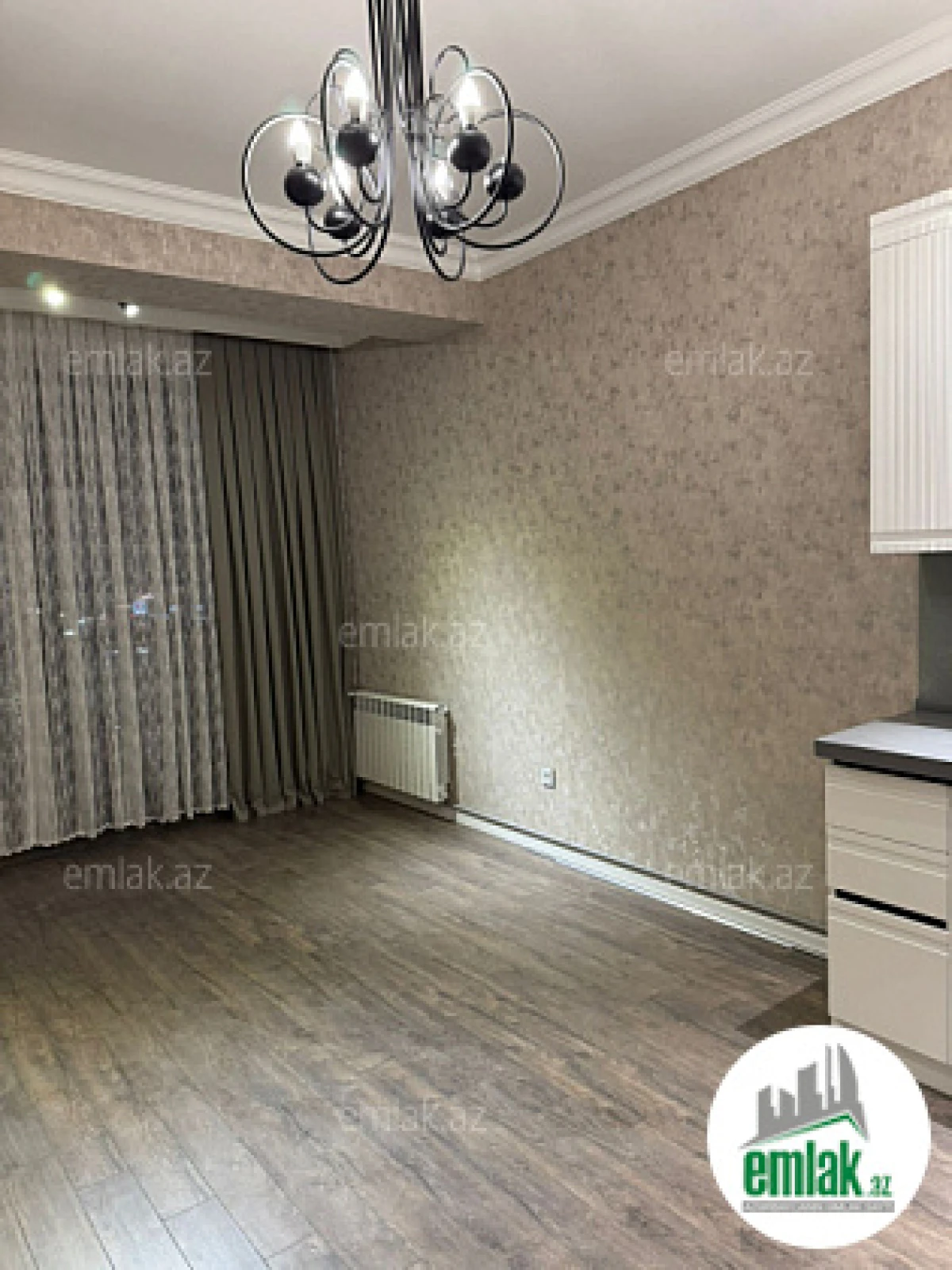 Satılır 2 otaqlı yeni tikili 60 m²