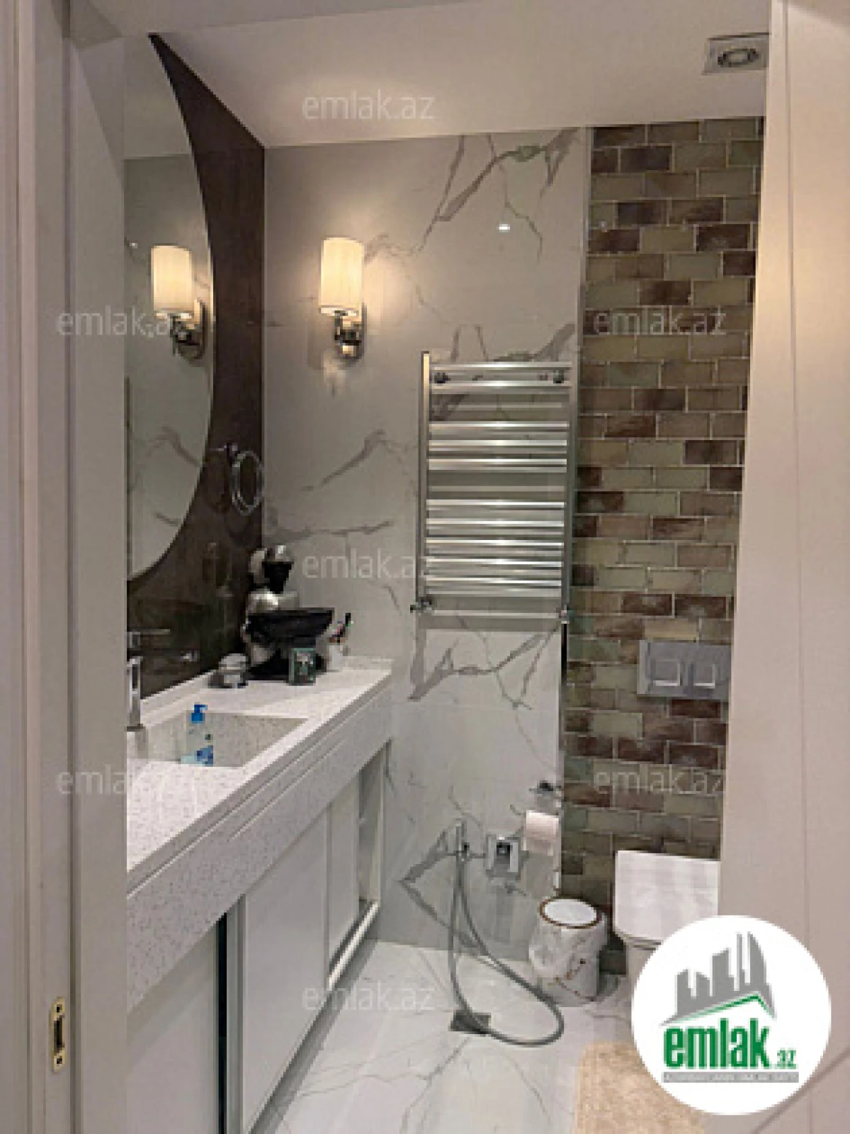 Satılır 3 otaqlı yeni tikili 132 m²