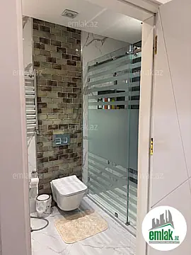 Satılır 3 otaqlı yeni tikili 132 m²