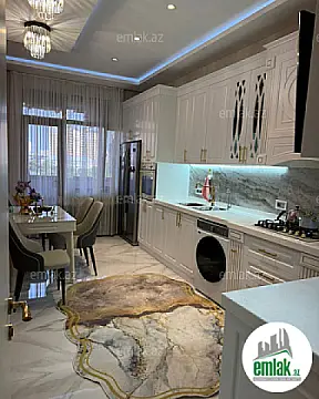 Satılır 3 otaqlı yeni tikili 132 m²