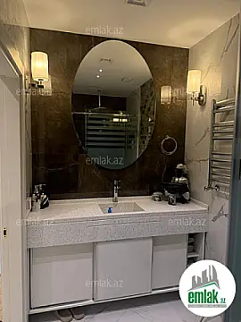 Satılır 3 otaqlı yeni tikili 132 m²