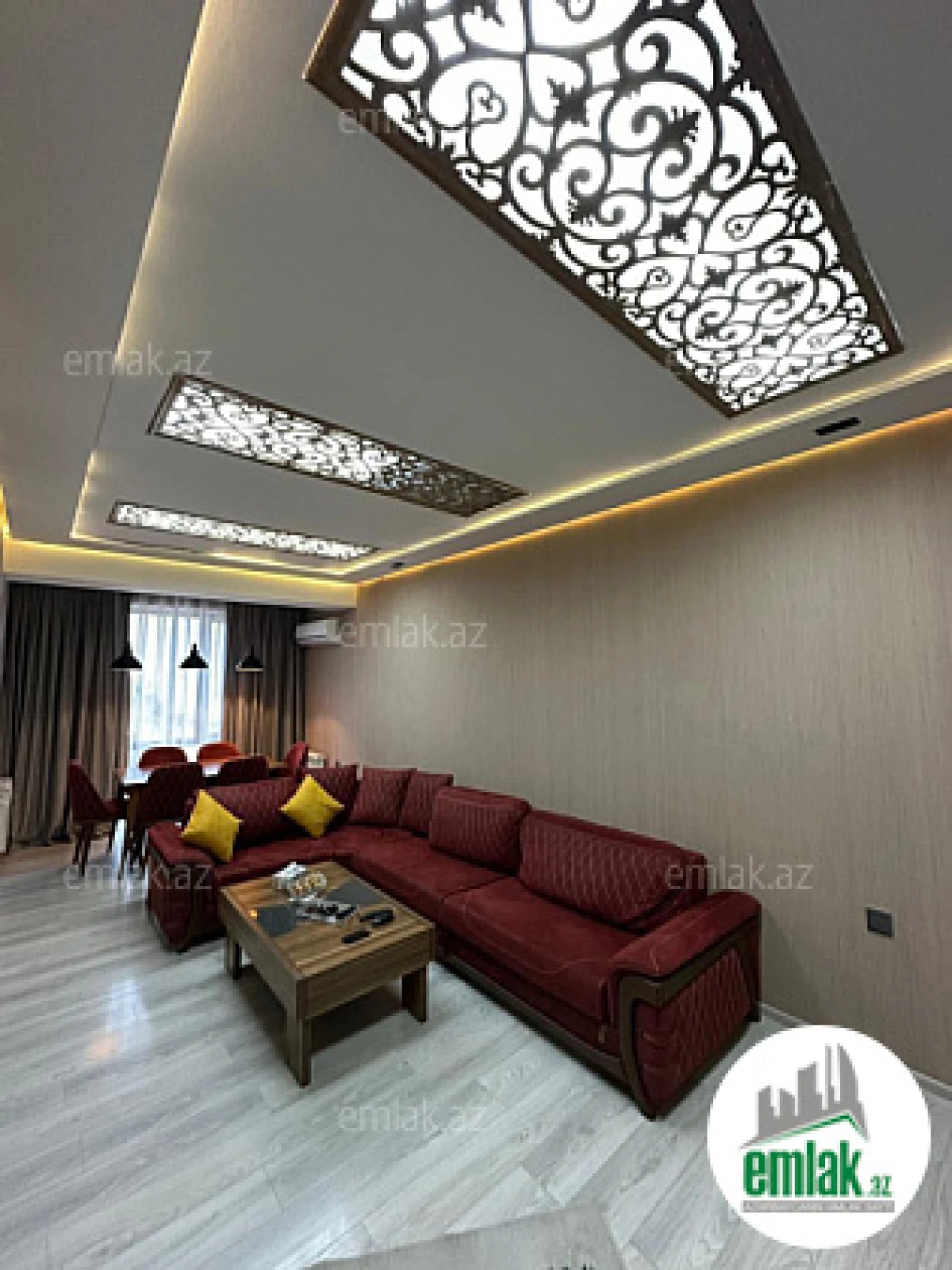 Satılır 3 otaqlı yeni tikili 70 m²