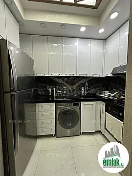 Satılır 3 otaqlı yeni tikili 70 m²