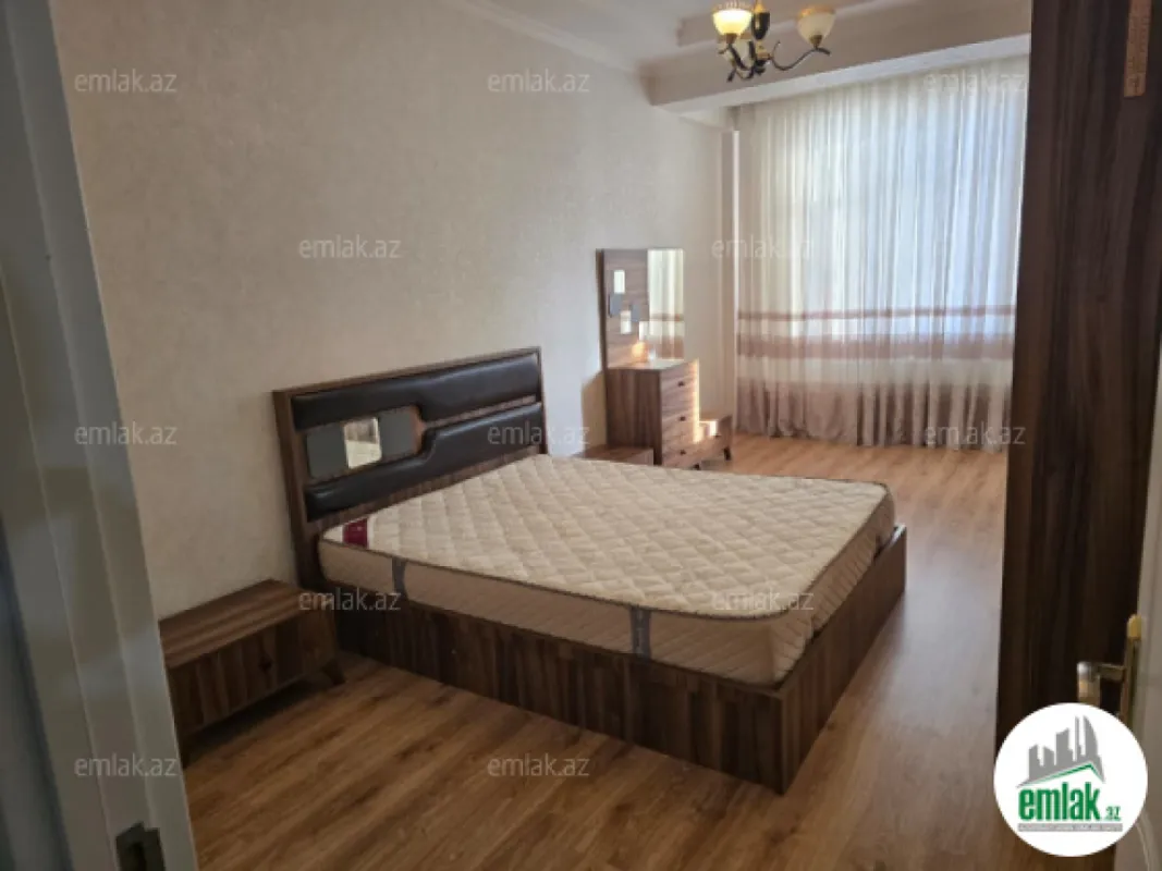 Satılır 2 otaqlı yeni tikili 82.5 m²