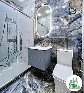 Satılır 2 otaqlı köhnə tikili 52 m²