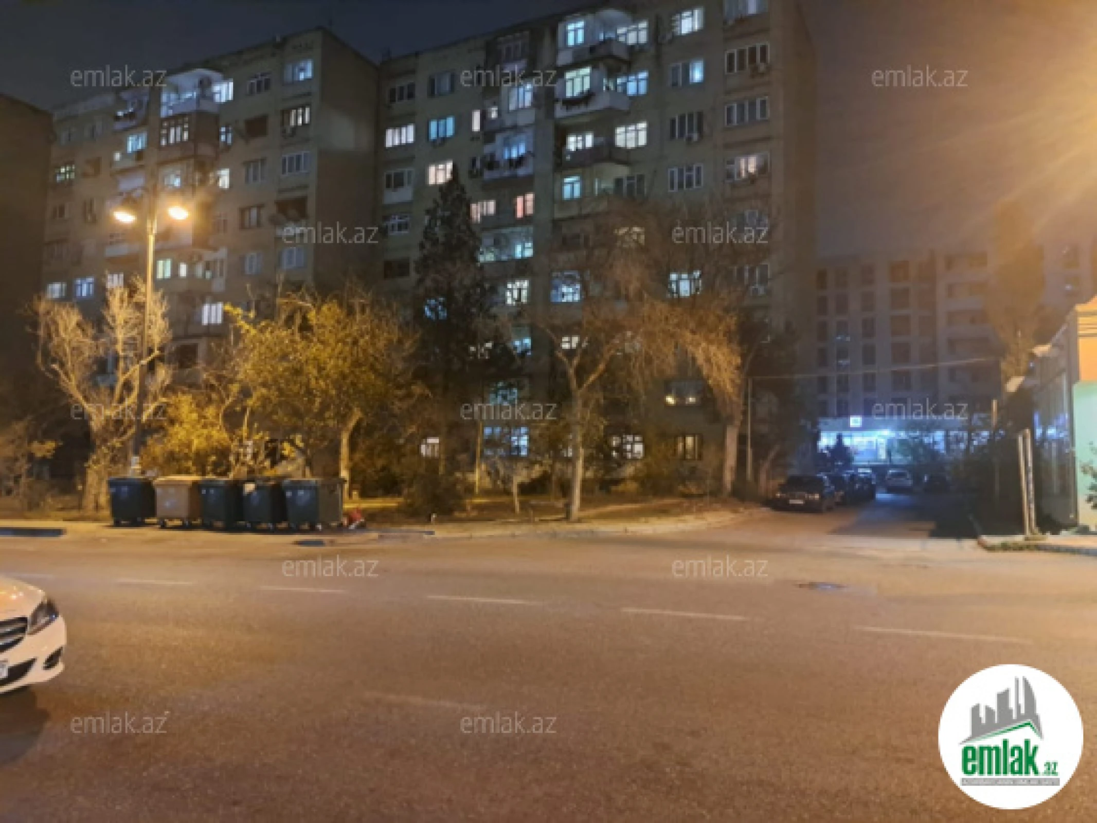 Satılır 3 otaqlı köhnə tikili 90 m²