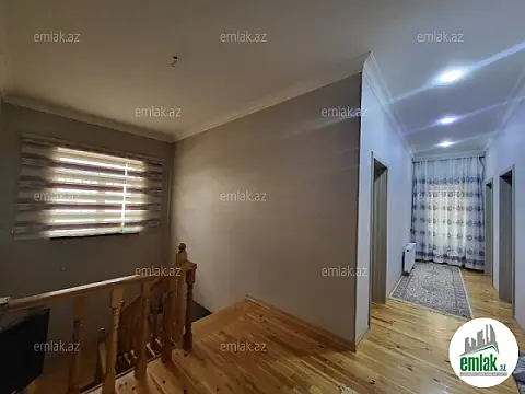 Satılır 5 otaqlı həyət evi 250 m²