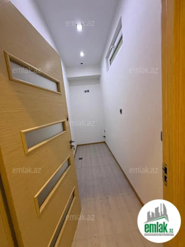 Satılır 3 otaqlı yeni tikili 200 m²