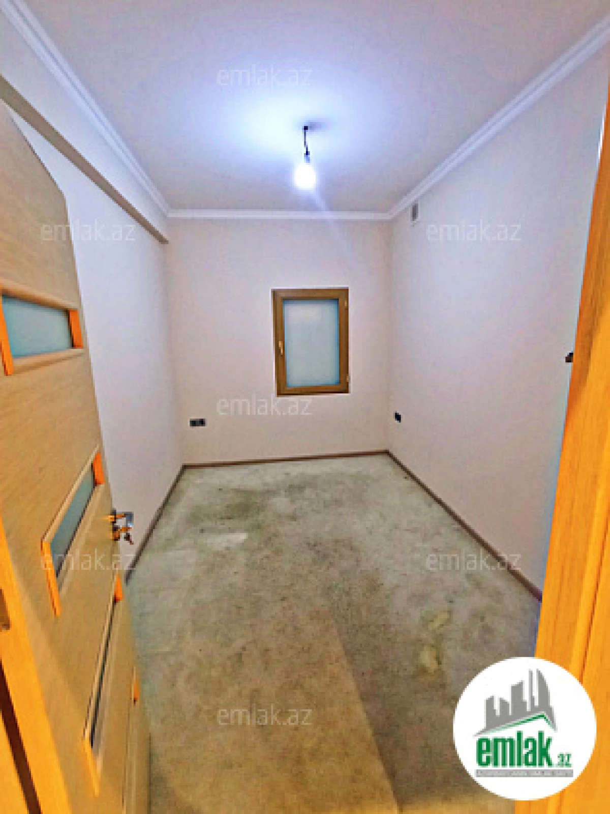 Satılır 3 otaqlı yeni tikili 200 m²