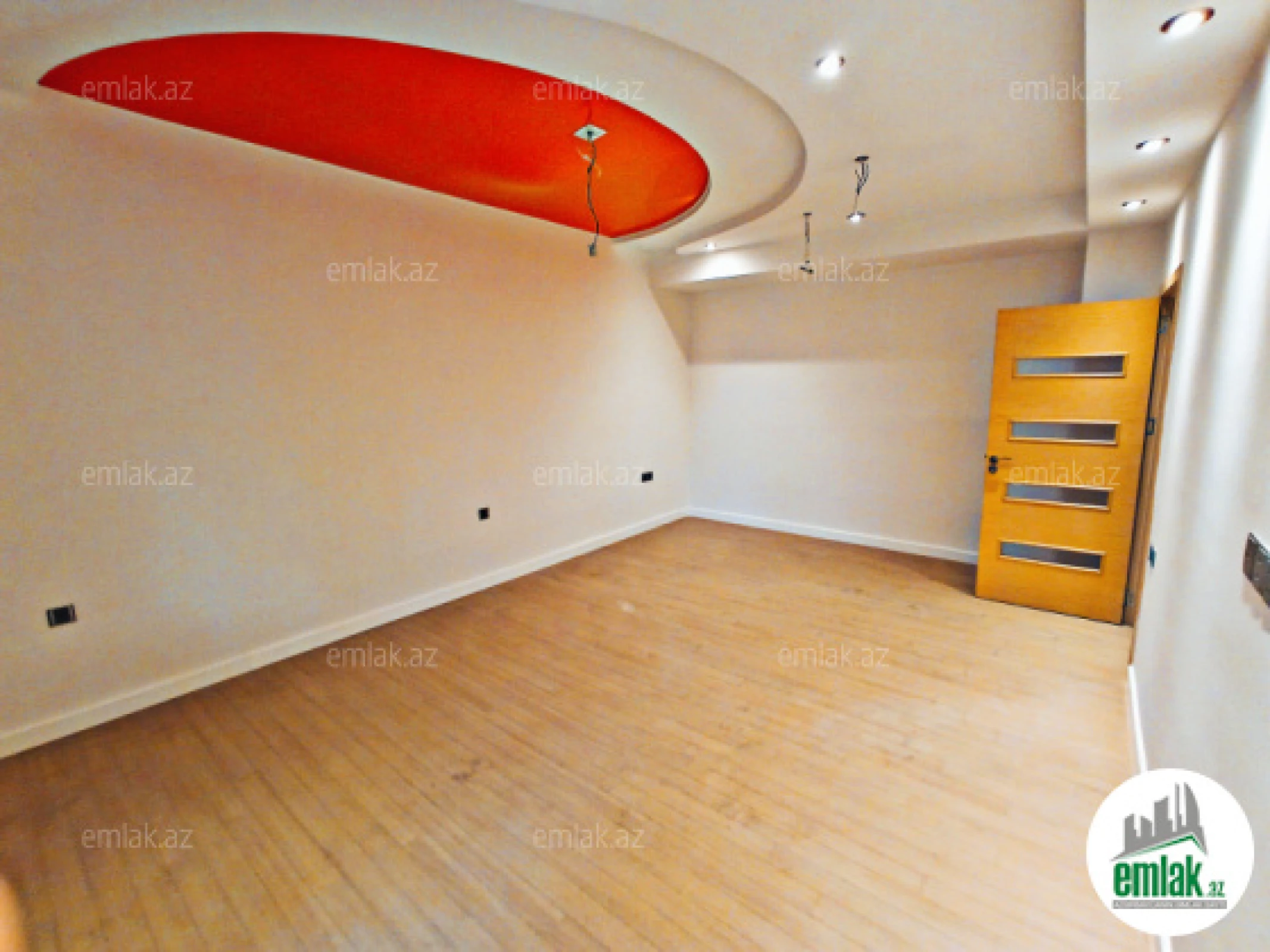 Satılır 3 otaqlı yeni tikili 200 m²