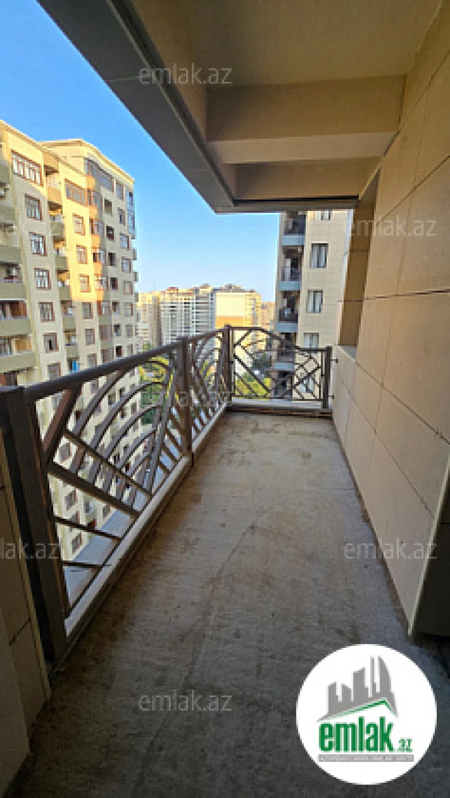 Satılır 4 otaqlı yeni tikili 192.5 m²