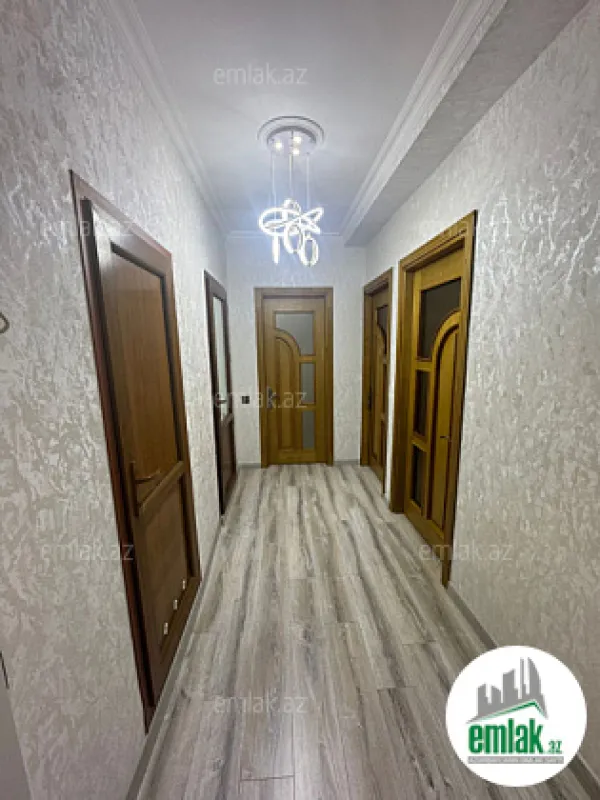 Satılır 3 otaqlı köhnə tikili 70 m²