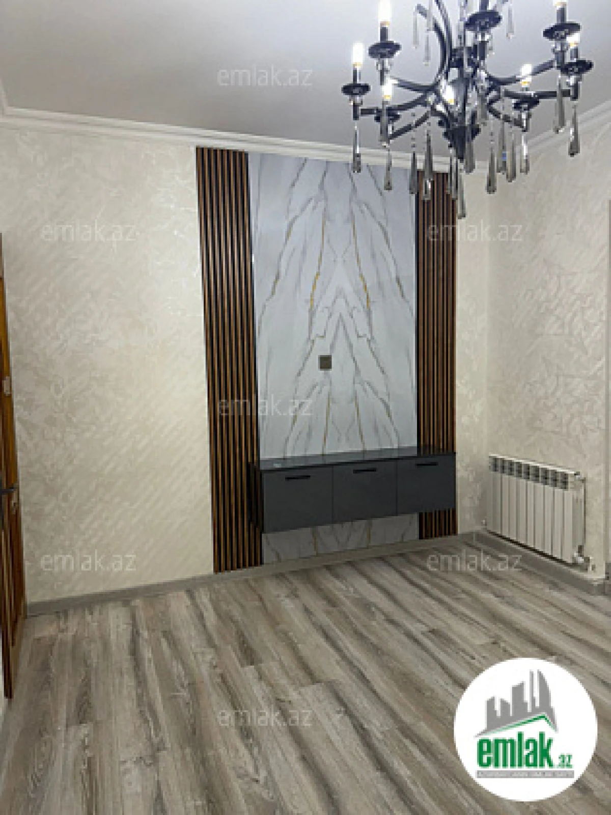 Satılır 3 otaqlı köhnə tikili 70 m²