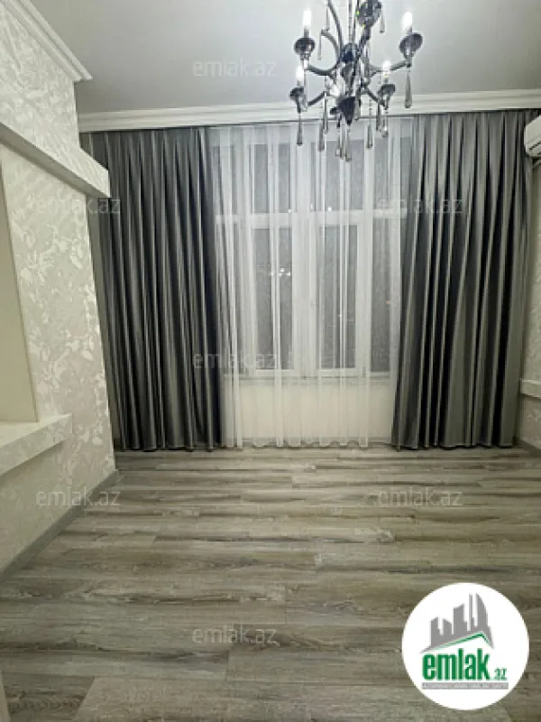 Satılır 3 otaqlı köhnə tikili 70 m²