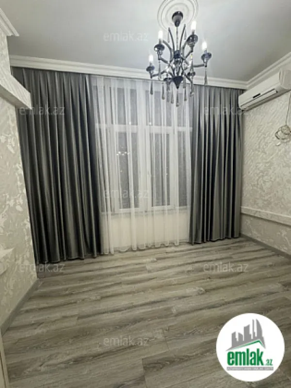 Satılır 3 otaqlı köhnə tikili 70 m²