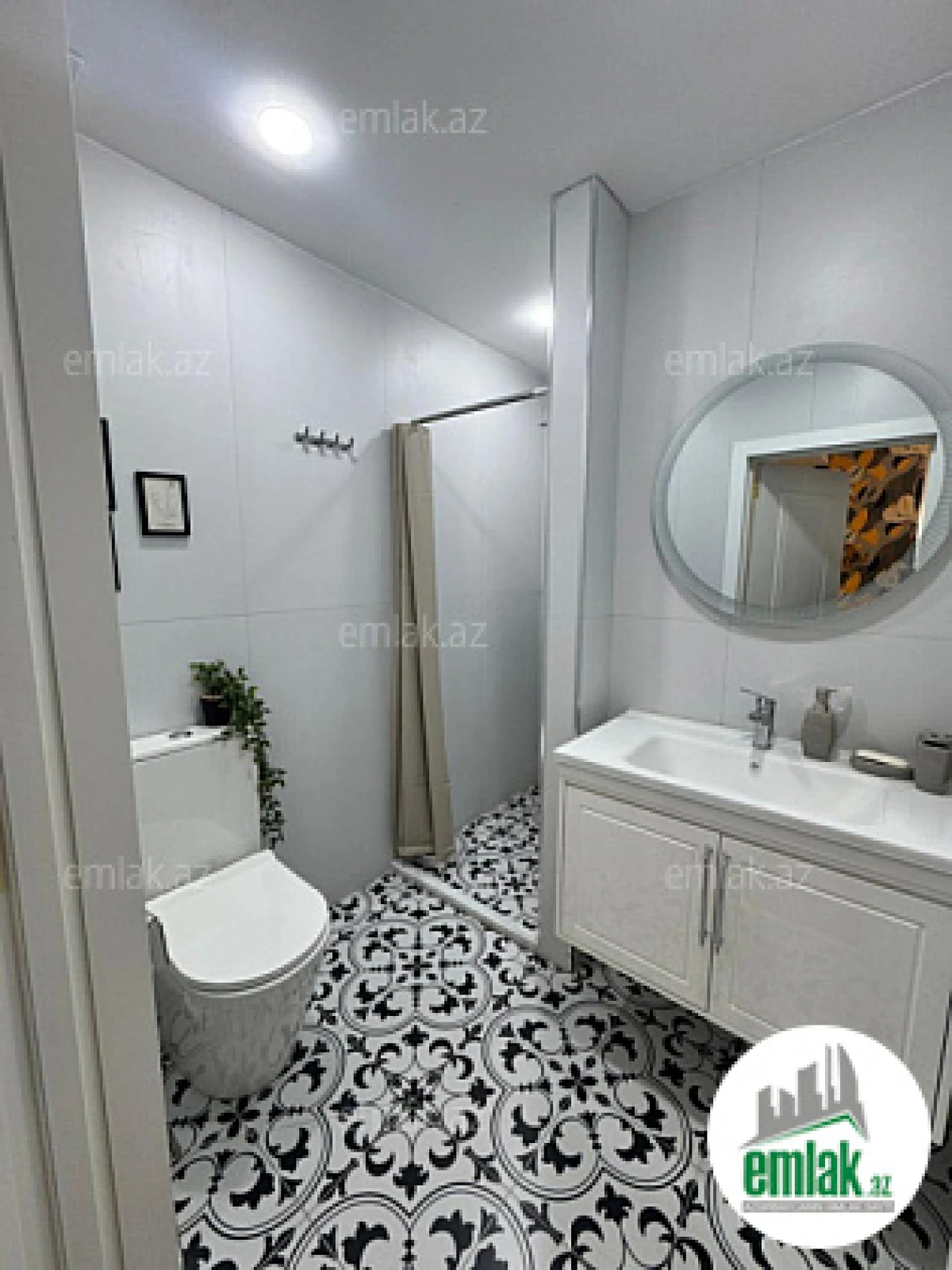 Satılır 2 otaqlı yeni tikili 56 m²