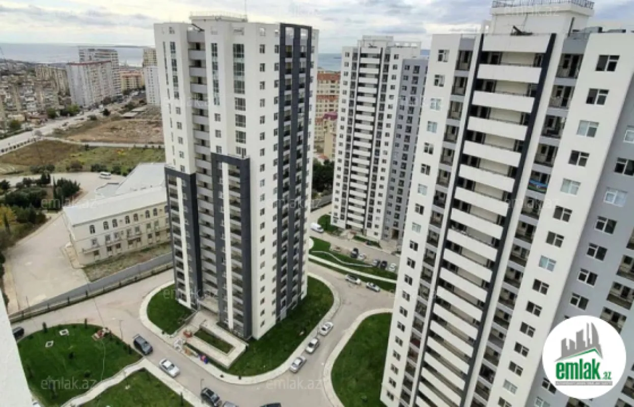Satılır 3 otaqlı yeni tikili 122 m²