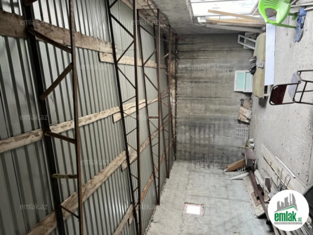 Satılır 7 otaqlı obyekt 240 m²