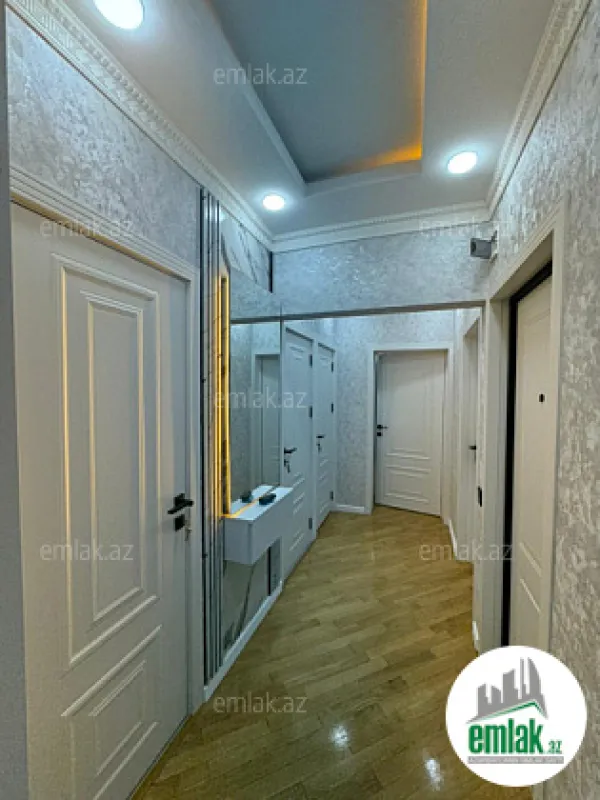 Satılır 2 otaqlı köhnə tikili 60 m²