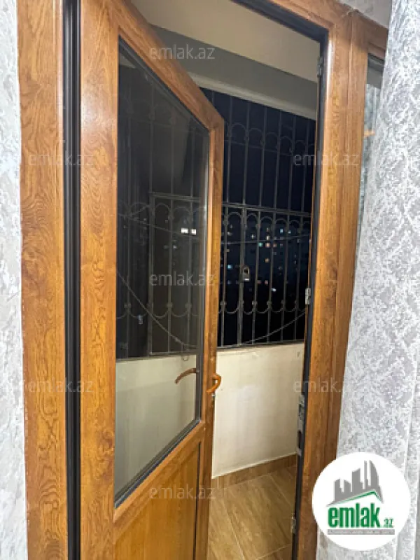 Satılır 2 otaqlı köhnə tikili 60 m²