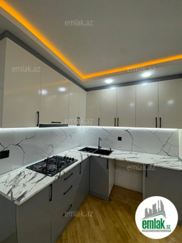 Satılır 2 otaqlı köhnə tikili 60 m²