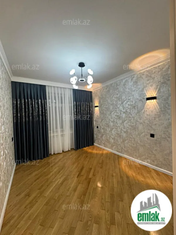 Satılır 2 otaqlı köhnə tikili 60 m²