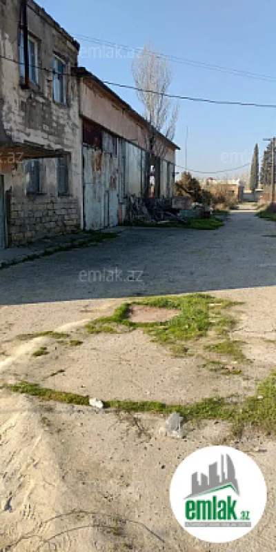 Satılır 8 otaqlı obyekt 30000 m²