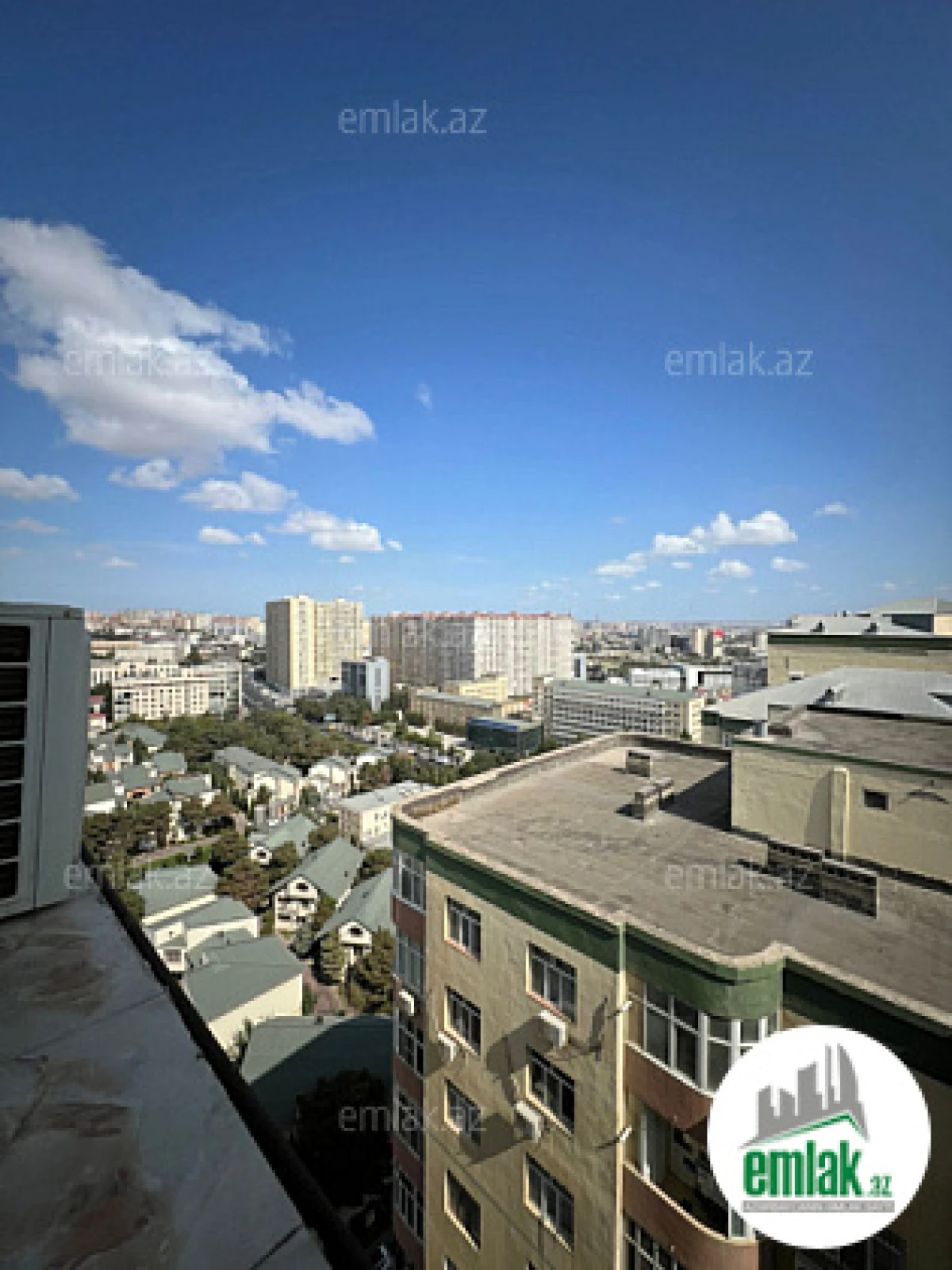 Satılır 2 otaqlı yeni tikili 68 m²