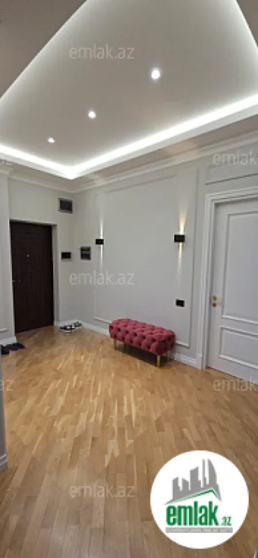 Satılır 3 otaqlı yeni tikili 128 m²