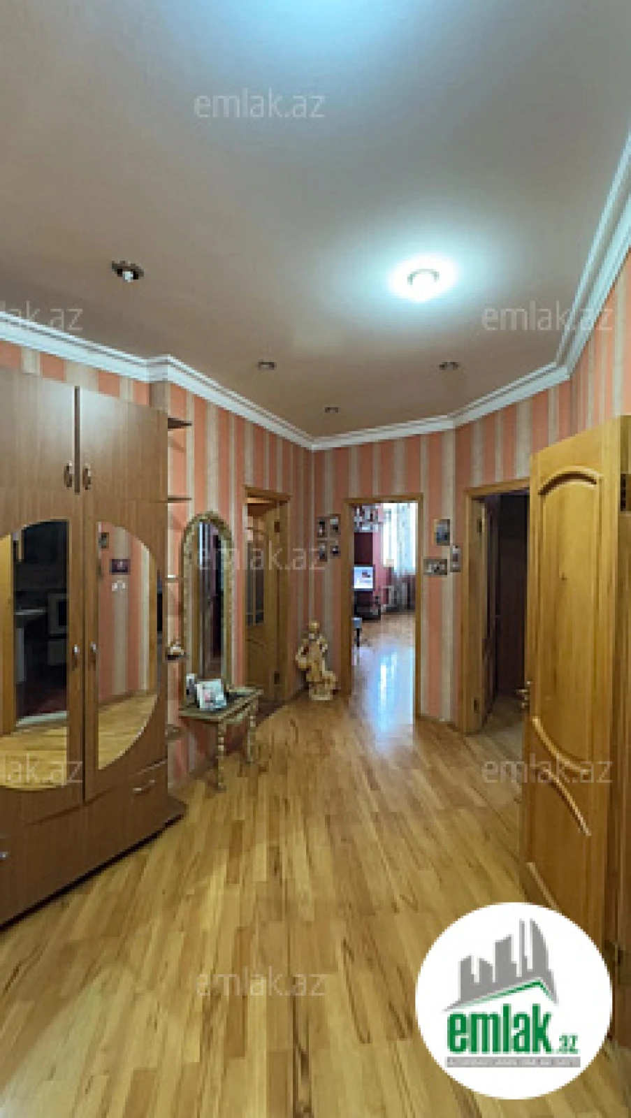 Satılır 4 otaqlı yeni tikili 145 m²