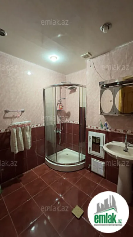 Satılır 4 otaqlı yeni tikili 145 m²