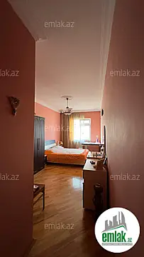 Satılır 4 otaqlı yeni tikili 145 m²