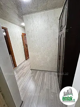 Satılır 1 otaqlı köhnə tikili 30 m²