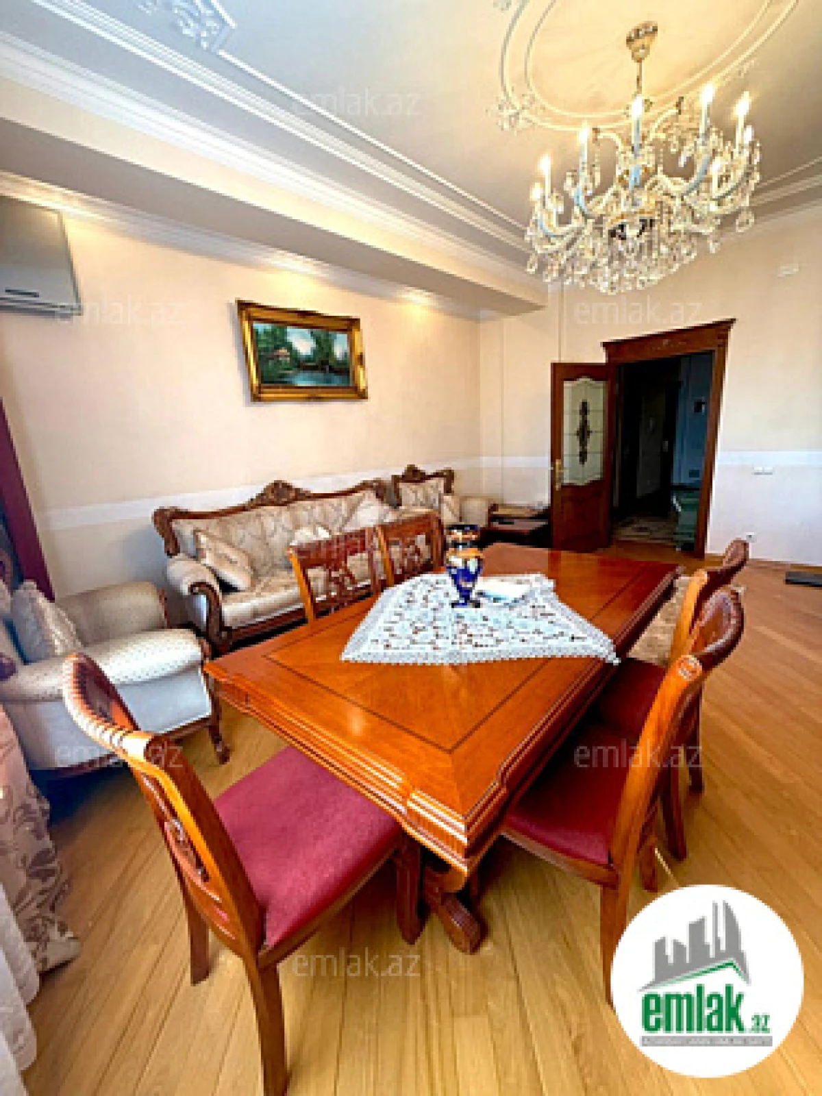 Satılır 2 otaqlı köhnə tikili 70 m²