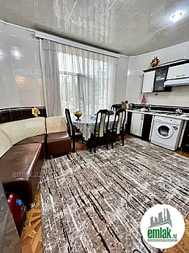 Satılır 2 otaqlı köhnə tikili 70 m²