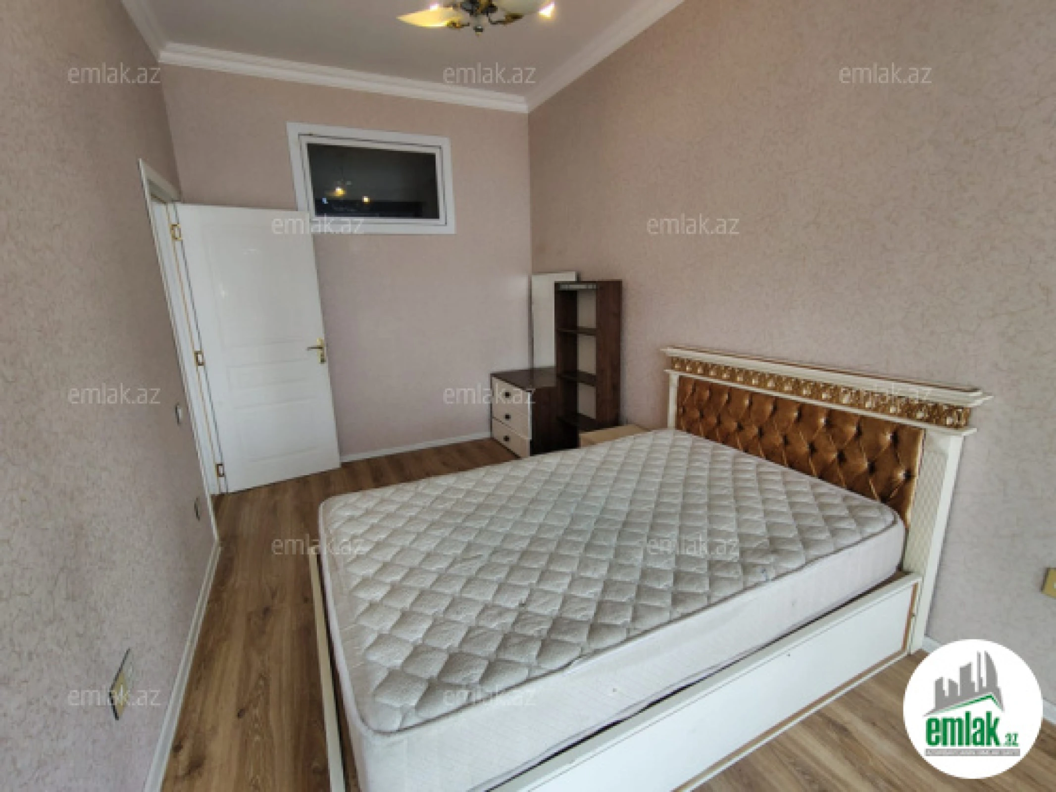 Satılır 2 otaqlı yeni tikili 78 m²