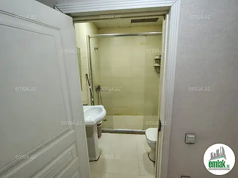 Satılır 2 otaqlı yeni tikili 78 m²