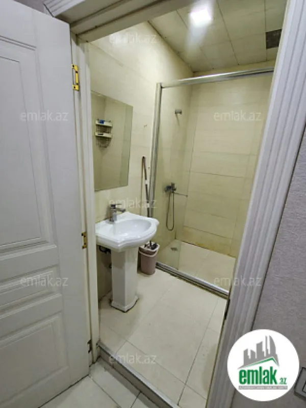 Satılır 2 otaqlı yeni tikili 78 m²