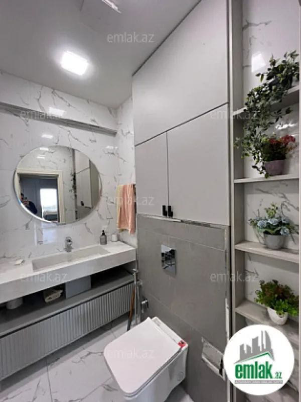 Satılır 4 otaqlı yeni tikili 145 m²